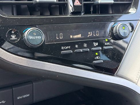 Used 2023 Toyota Camry LE FWD image 7