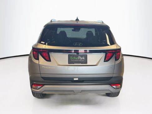 Used 2025 Hyundai Tucson SEL AWD/4WD image 7