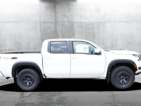 New 2026 Nissan Frontier PRO-4X w/ Pro-4x Convenience Package AWD/4WD image 5