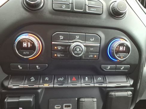 Certified 2021 Chevrolet Silverado 1500 RST w/ Convenience Package II image 22