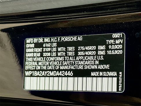 Used 2021 Porsche Cayenne Coupe image 37