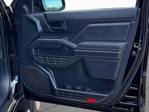 Used 2024 Toyota Tacoma SR RWD image 20