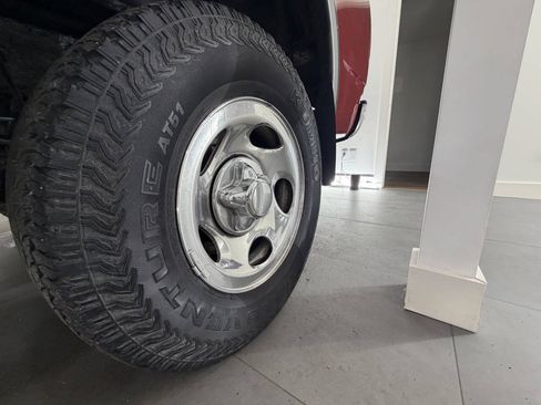 Used 2002 Ford F150 XLT AWD/4WD image 5