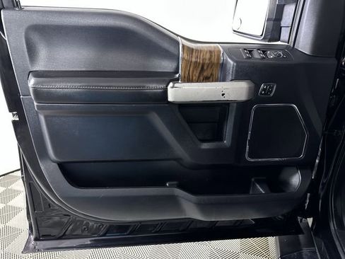 Used 2020 Ford F150 Lariat w/ Equipment Group 502A Luxury AWD/4WD image 23