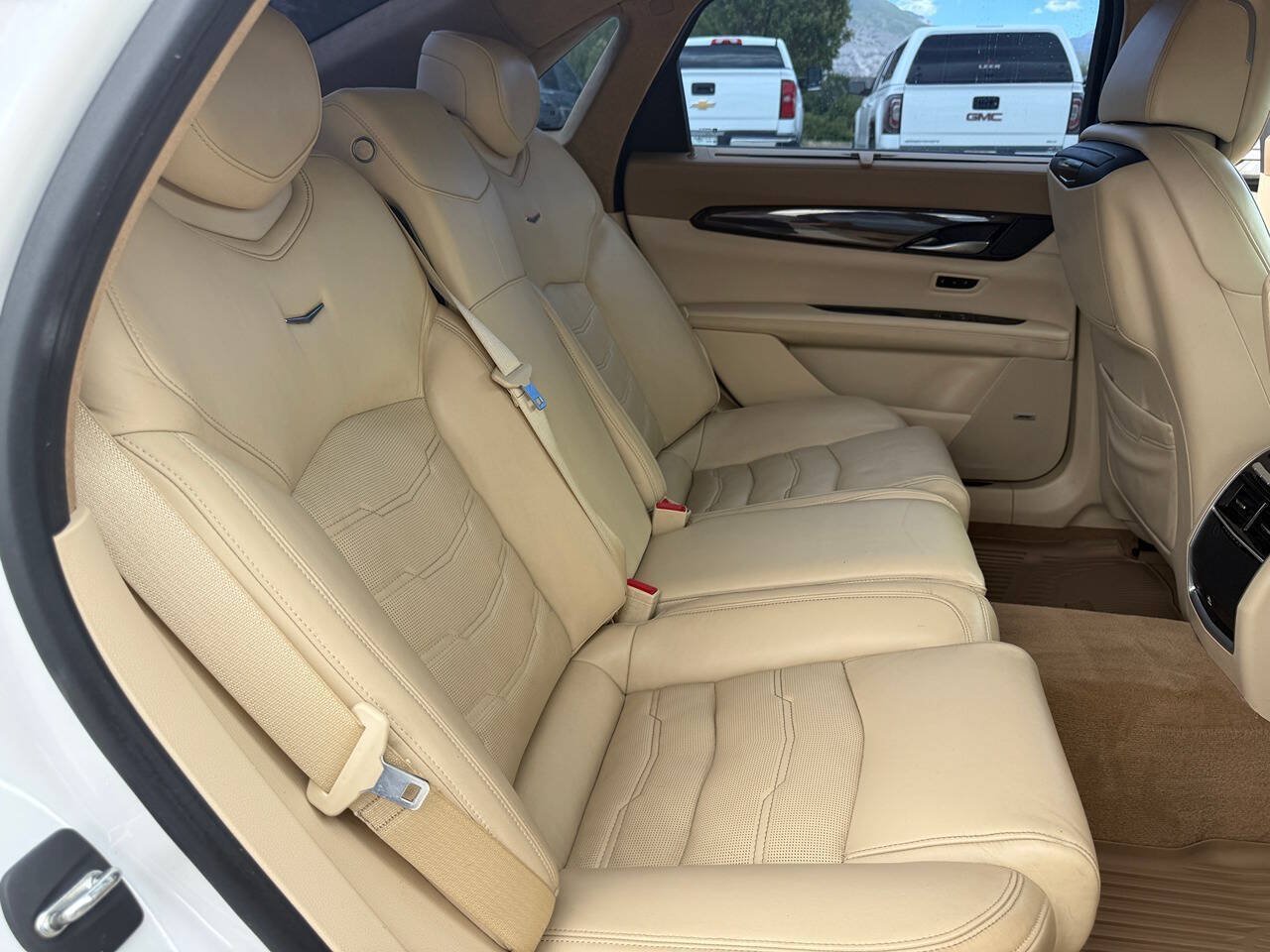 Used 2016 Cadillac CT6 Platinum w/ LPO, Ground Effects Package AWD/4WD image 23
