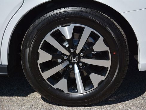 Used 2026 Honda Odyssey EX-L image 32
