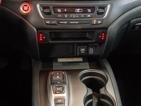 Used 2023 Honda Passport TrailSport image 18