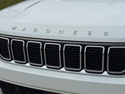 Used 2022 Jeep Wagoneer Series II image 10