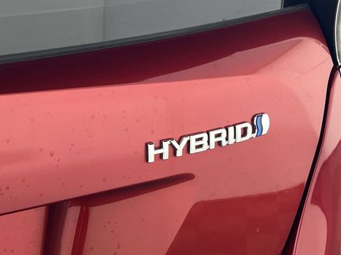 Used 2017 Toyota Prius Four image 26