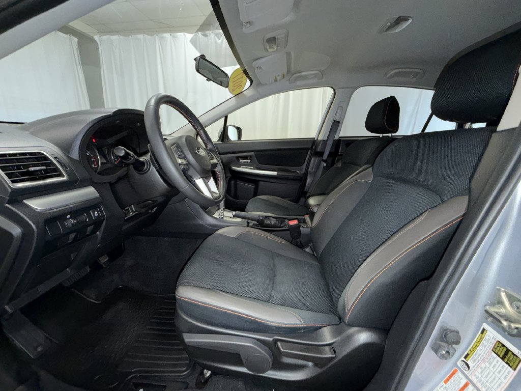 Used 2017 Subaru Crosstrek 2.0i Premium AWD/4WD image 11