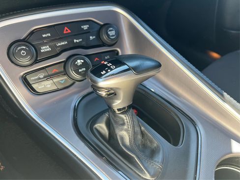 Used 2021 Dodge Challenger R/T Scat Pack w/ Driver Convenience Group image 32