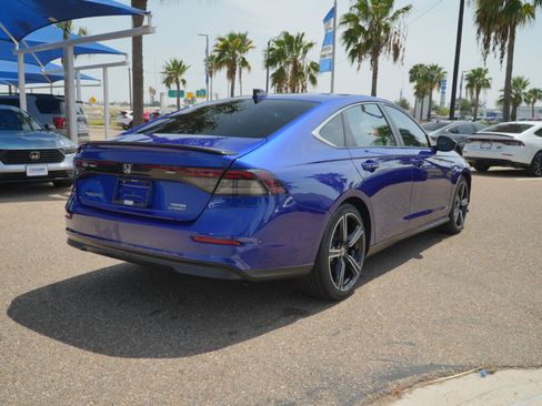 Used 2023 Honda Accord Sport image 10
