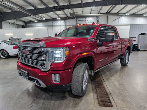 Used 2023 GMC Sierra 2500 Denali AWD/4WD image 6