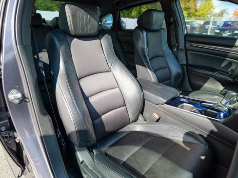 Used 2018 Honda Accord Sport image 34
