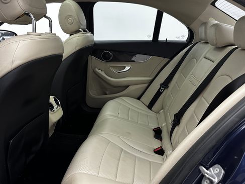 Used 2016 Mercedes-Benz C 300 4MATIC Sedan image 27