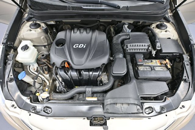 Used 2011 Hyundai Sonata GLS FWD image 38