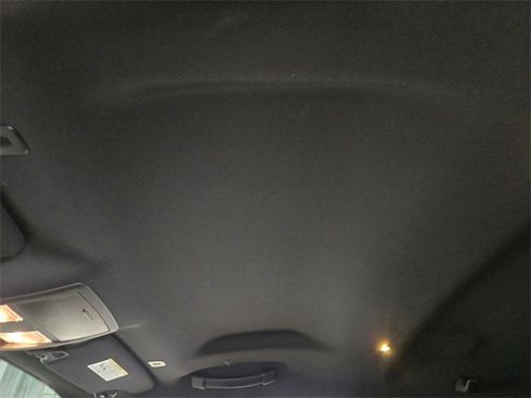 Used 2023 Dodge Challenger R/T Scat Pack image 27