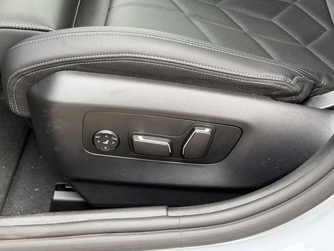 Used 2026 BMW 530i xDrive image 20