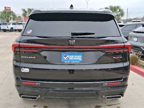 Used 2025 Buick Enclave Sport Touring w/ Power Package image 5
