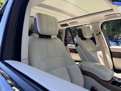 Used 2019 Land Rover Range Rover HSE AWD/4WD image 11