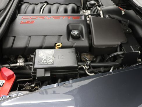 Used 2009 Chevrolet Corvette Coupe w/ Preferred Equipment Group RWD image 17