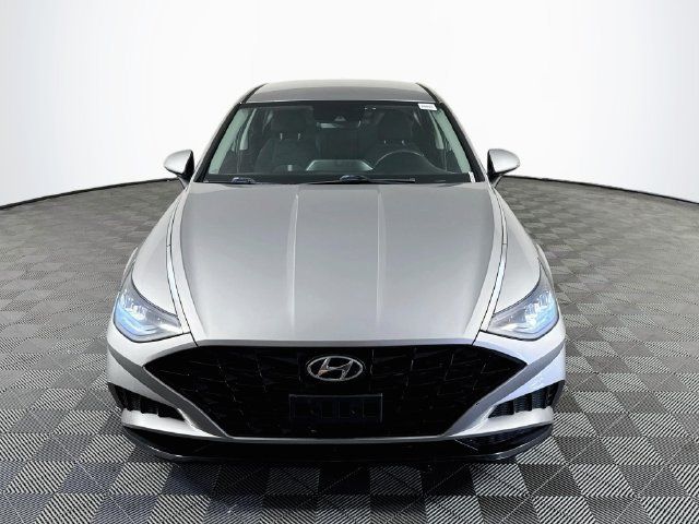 Used 2021 Hyundai Sonata SEL w/ Preferred Accessory Package FWD image 2