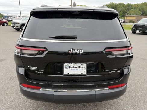 Used 2023 Jeep Grand Cherokee L Limited w/ Luxury Tech Group II AWD/4WD image 4