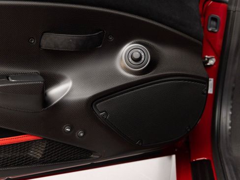 Certified 2020 Ferrari 488 Pista Spider RWD image 67