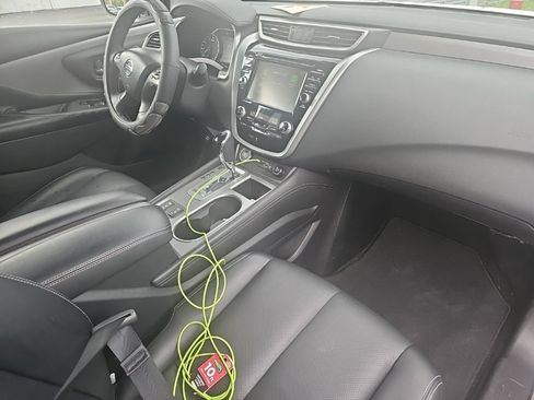Used 2019 Nissan Murano SL w/ Cargo Package FWD image 12