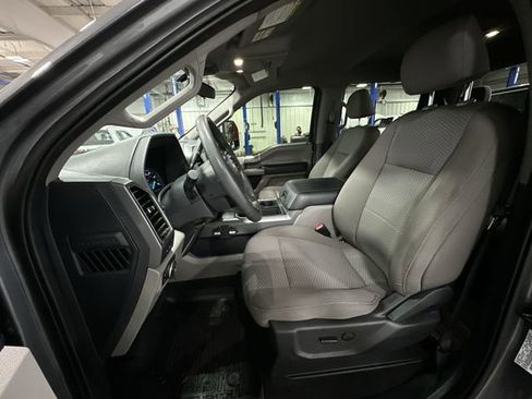 Used 2022 Ford F250 XLT w/ XLT Premium Package image 17