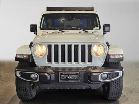 Used 2023 Jeep Wrangler Unlimited Sahara w/ Cold Weather Group AWD/4WD image 8