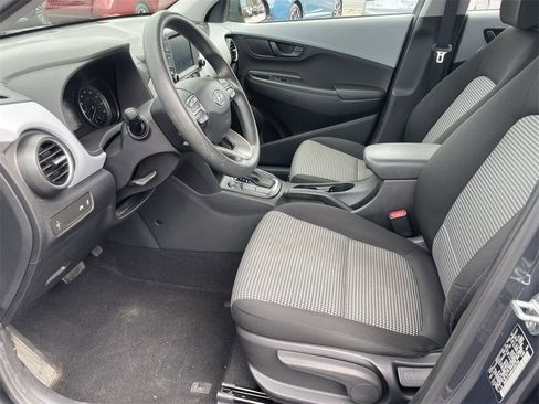 Used 2019 Hyundai Kona SE image 7