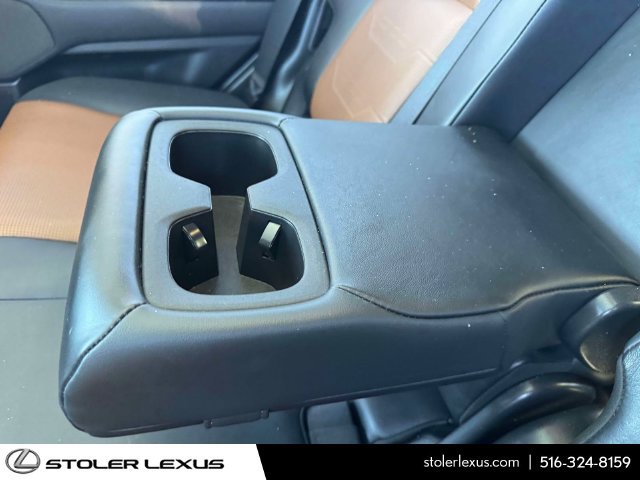 Used 2024 Lexus GX 550 w/ Accessory Package (2T) AWD/4WD image 16