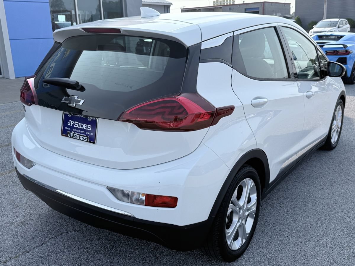 Used 2020 Chevrolet Bolt LT FWD image 4