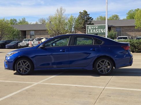 Used 2021 Kia Forte GT-Line w/ GT-Line Premium Package FWD image 4