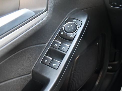 Used 2024 Ford Escape Platinum image 21