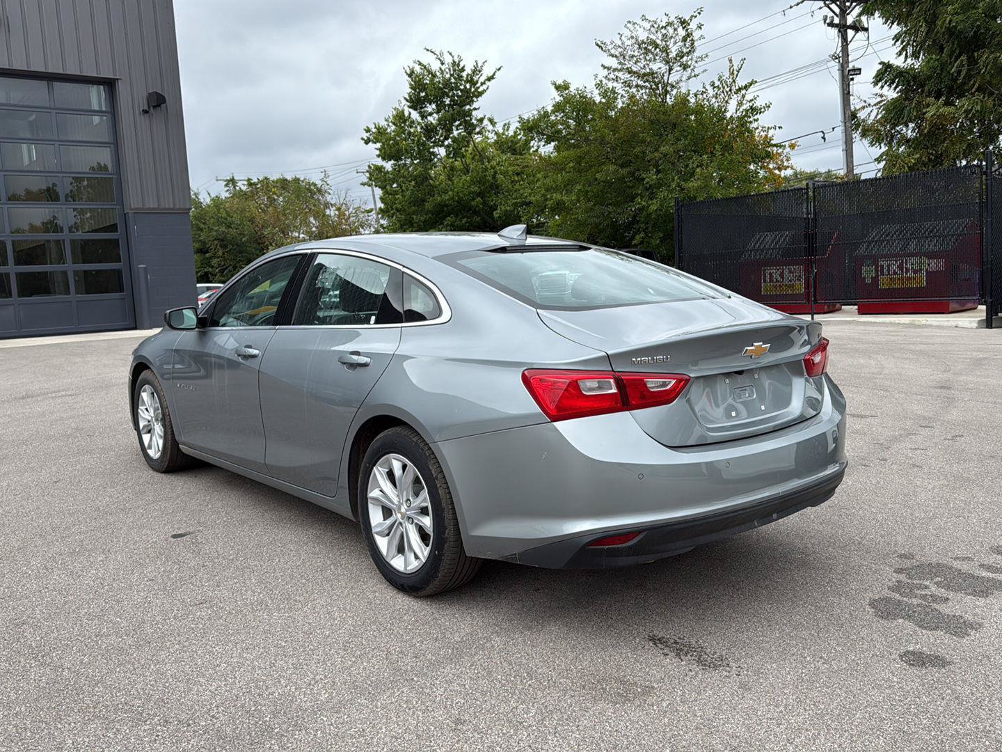Used 2024 Chevrolet Malibu LT FWD image 5