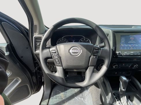 Used 2022 Nissan Frontier S w/ Technology Package AWD/4WD image 20