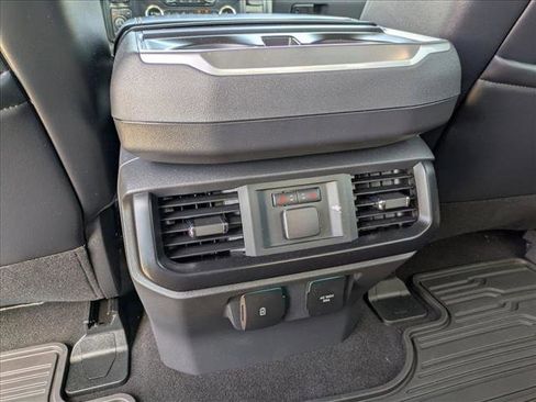 Used 2025 Ford F150 Raptor AWD/4WD image 17