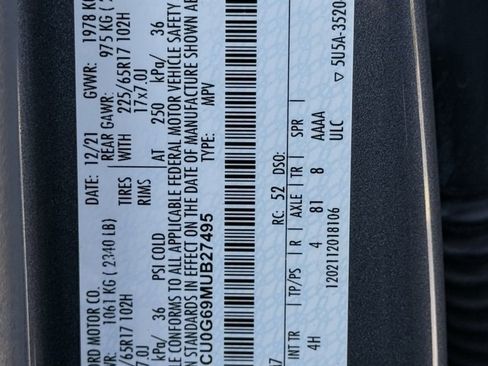 Used 2021 Ford Escape SE image 34