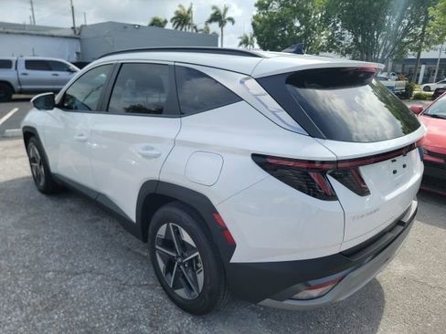 Used 2025 Hyundai Tucson SEL FWD image 3