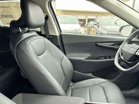 New 2025 Kia EV6 Wind RWD image 15
