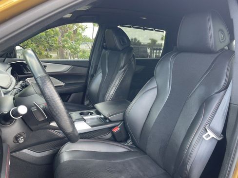 Used 2022 Acura MDX Type S AWD/4WD image 2