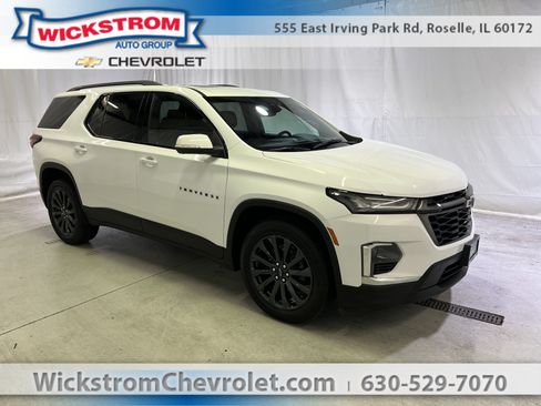 Certified 2023 Chevrolet Traverse RS w/ LPO, Floor Liner Package AWD/4WD image 1