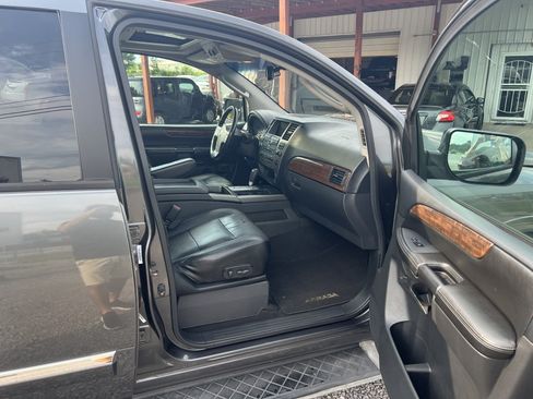 Used 2010 Nissan Armada Platinum w/ Captain Seat Pkg RWD image 21