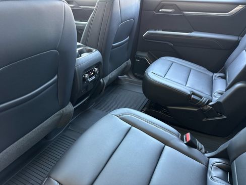 New 2026 GMC Acadia Elevation w/ Elevation Premium Package FWD image 13