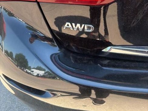 Used 2017 INFINITI Q50 Sport AWD/4WD image 4