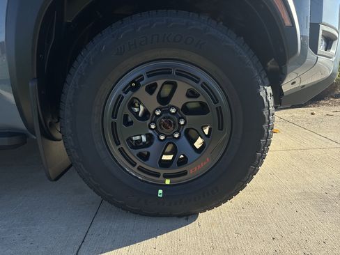 New 2026 Nissan Frontier PRO-4X image 8