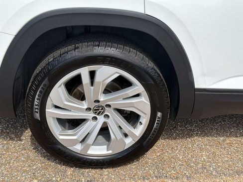Used 2021 Volkswagen Atlas SE FWD image 5