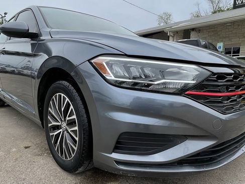 Used 2021 Volkswagen Jetta R-Line image 3
